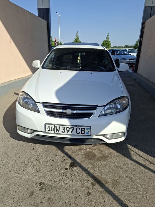 Lacetti/Gentra sotiladi