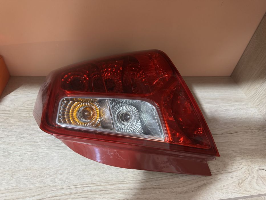 Задние стоп фары Ласетти