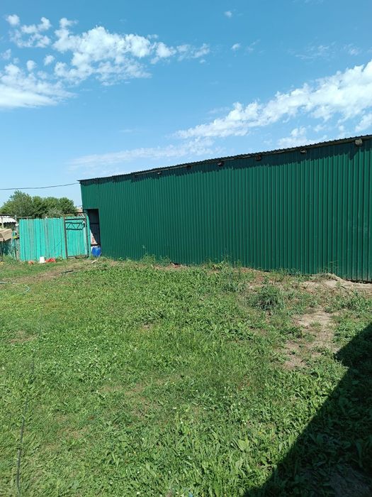 Продам просторный дом для большой семьи.