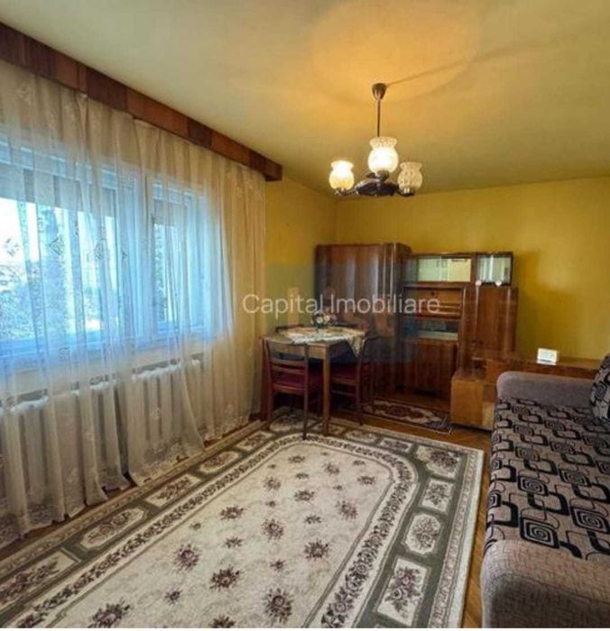 Vând apartament pe strada Godeanu in Cluj napoca