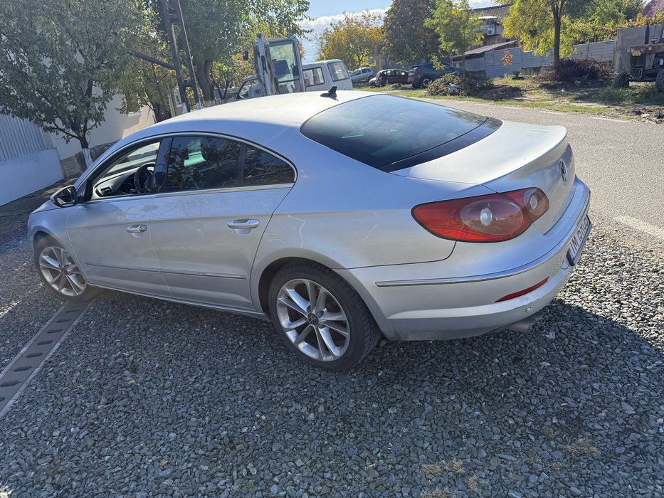 Vand passat CC in stare foarte bună