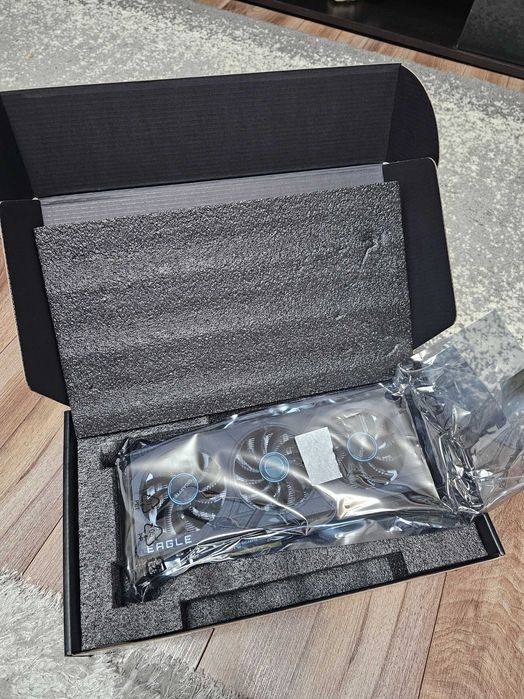 Placa Video Gigabyte GeForce RTX 4060