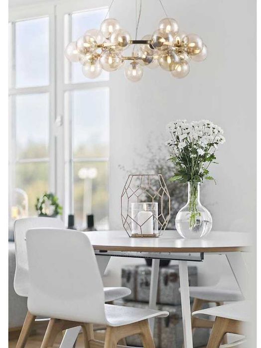 Vând lustră Maytoni Dallas aurie, 30 becuri, expusă în showroom