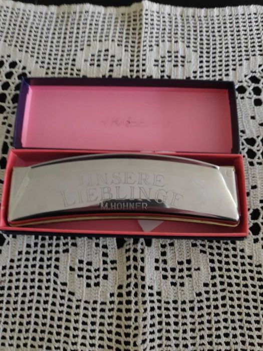 Стара устна хармоника. Lieblinge m hohner harmonica. Цена - 35 евро.