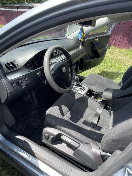 Vând  Passat  B6