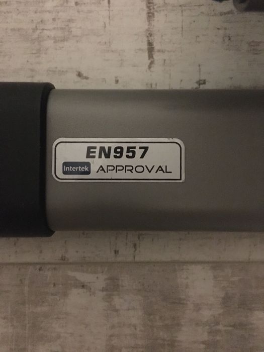 Эллиптическмй тренажёр SportTop E850