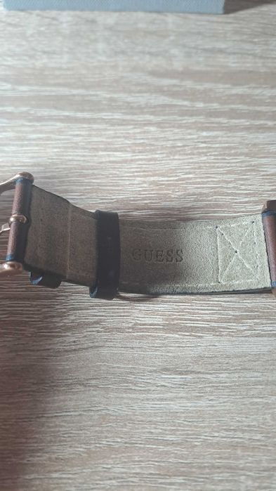 Vând ceas guess, pentru bărbati.