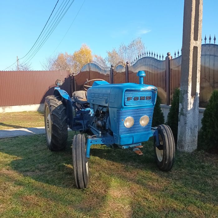 Tractor Ford 3000