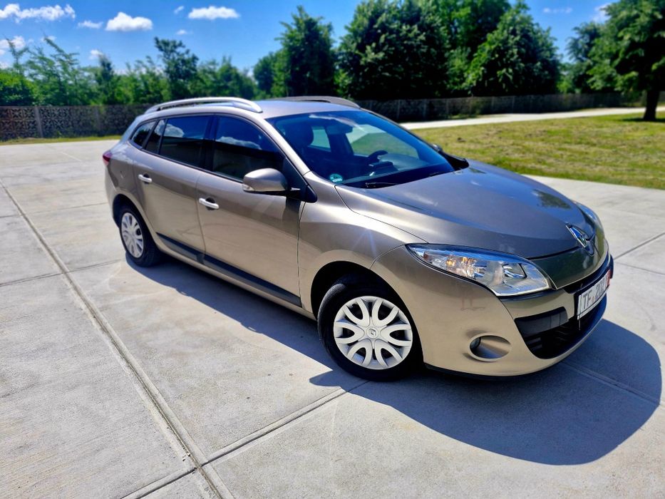 RENAULT Megane
