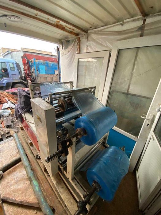 Станок для производство бахил, нарукавников