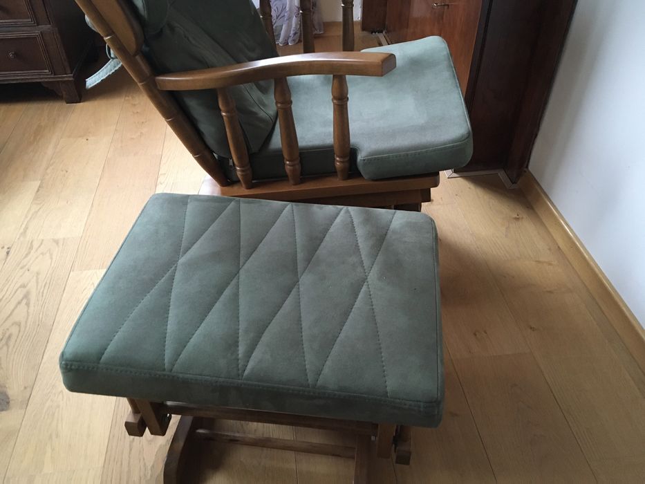 Люлеещ се стол от две части