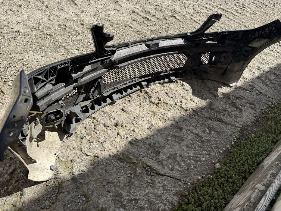 Предна брония амг w204