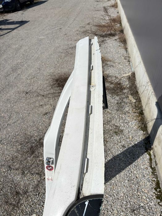 Дясна колонка БМВ Ф20 BMW F20 Дясна Б колона БМВ Ф20 Десен праг