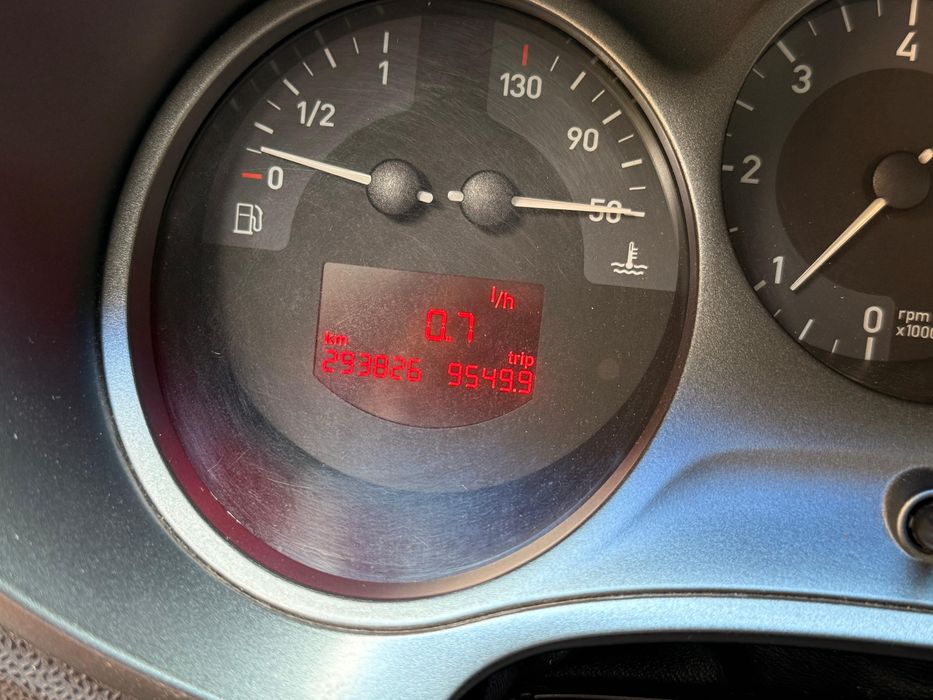 Seat Leon/ 2.0 diesel/ 140 cp