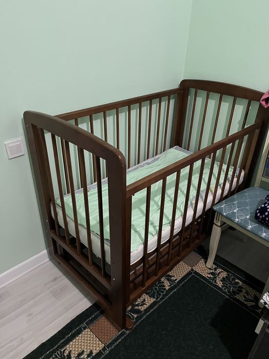 Продам манеж детский