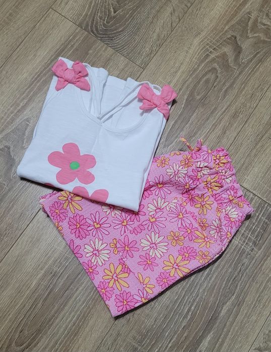 Set buza și pantalon mărime 122cm