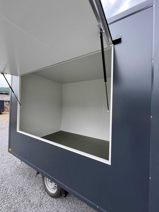 Rulote comerciale FAST FOOD ,CAFENEA pe roti,  3m --> ! 750kg!