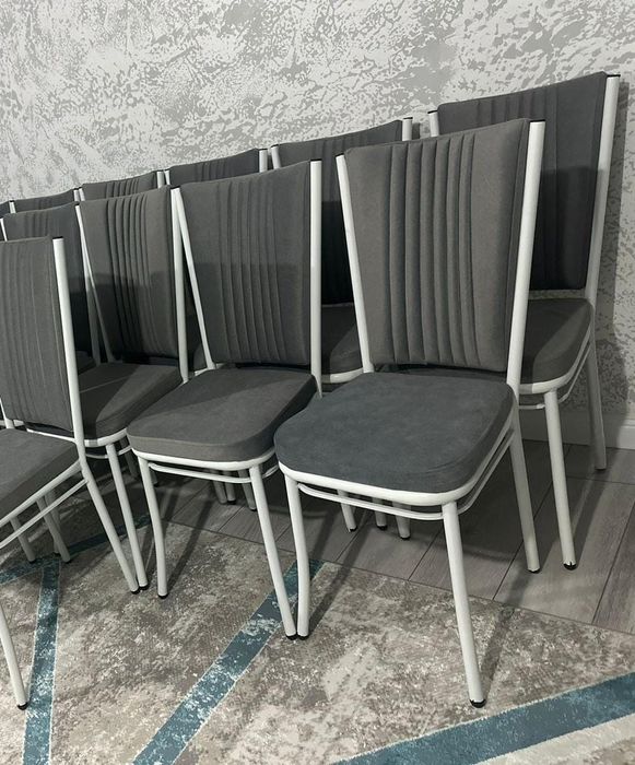 Аренда столов и стульев