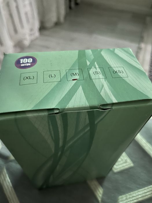 Продам перчатки размер м количество 100 шт