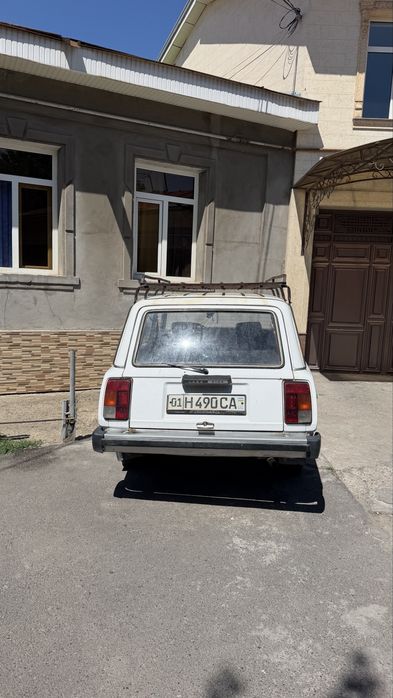 Jiguli sotiladi yurp turgan moshina