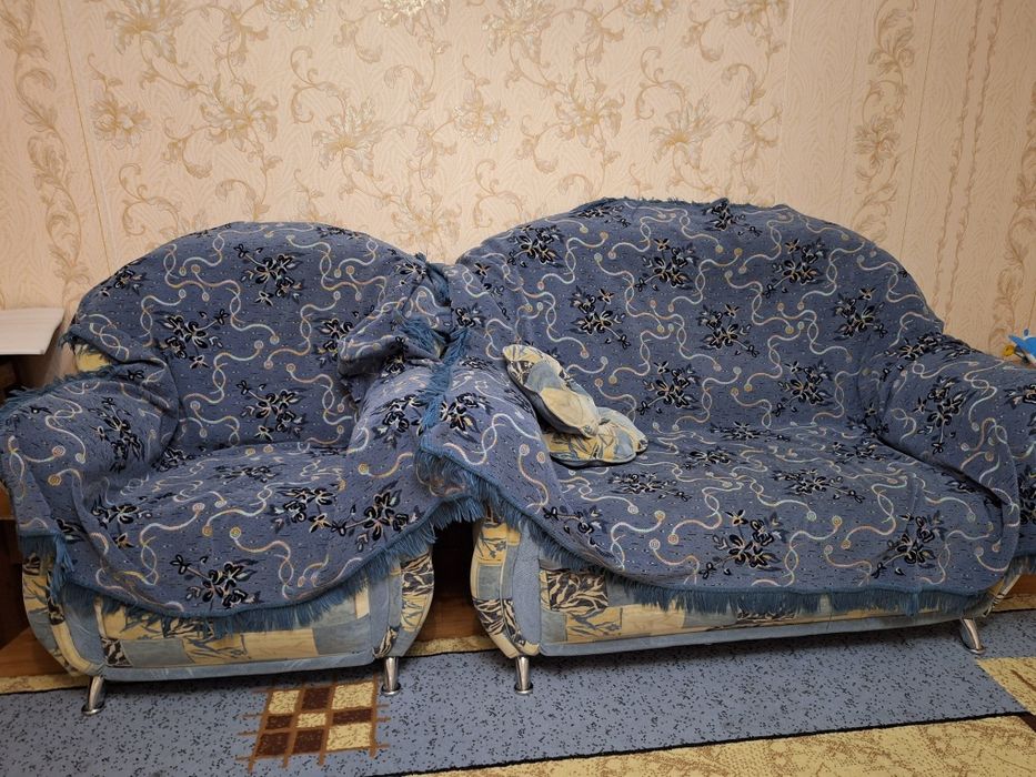 Продам диван б/у