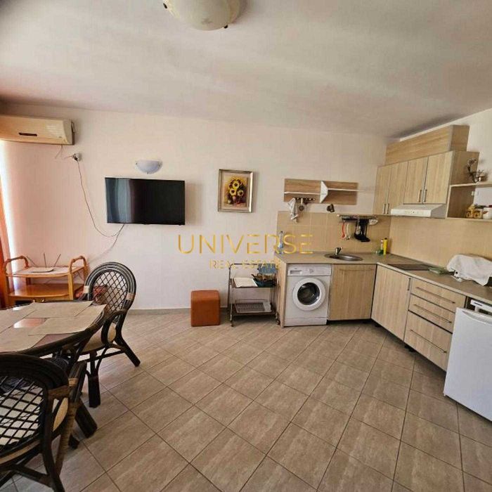 Продава се Двустаен апартамент в к.к. Слънчев бряг - 67 кв.м за 1180 €/кв.м - Снимка #4