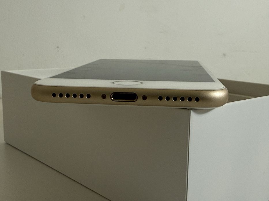 iPhone 7 Gold, 32GB, iOS 14.3