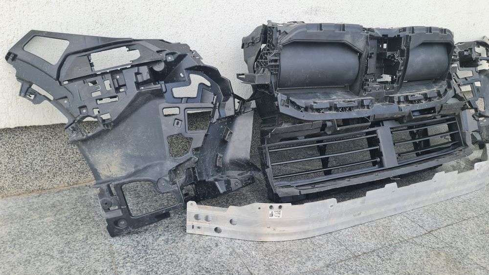 Suport bara fata armatura trager grila activa BMW X2 U10 hota