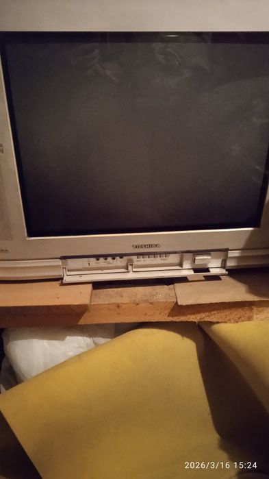 Телевизор Toshiba Bomba Flat