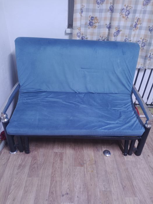 Продам кровать в