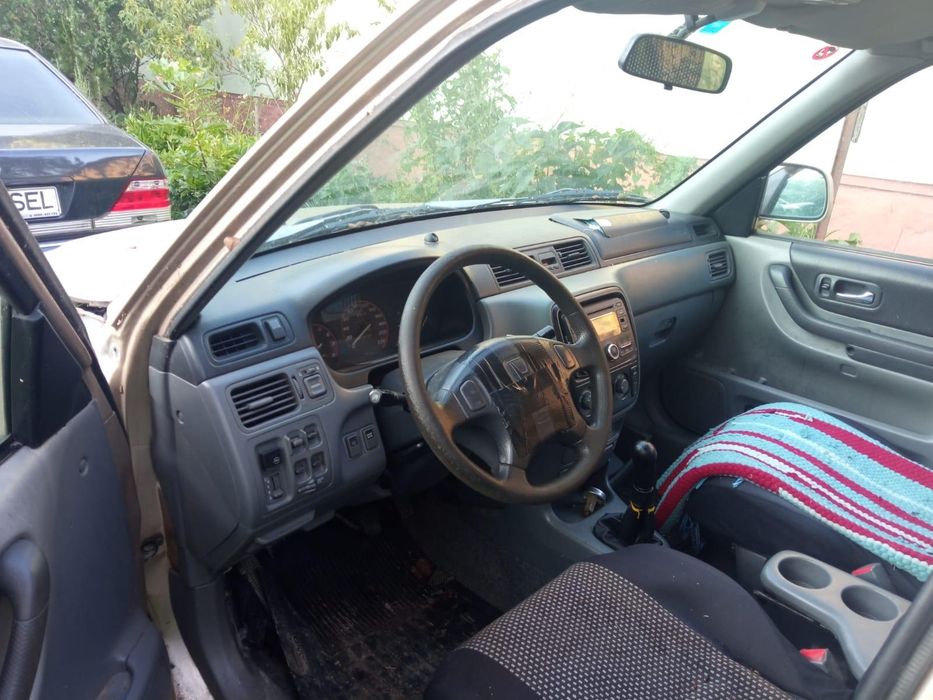 Vand Honda CR-V partial dezmembrata