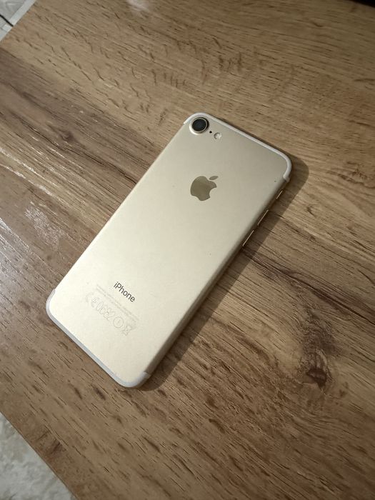 Срочно продам Iphone