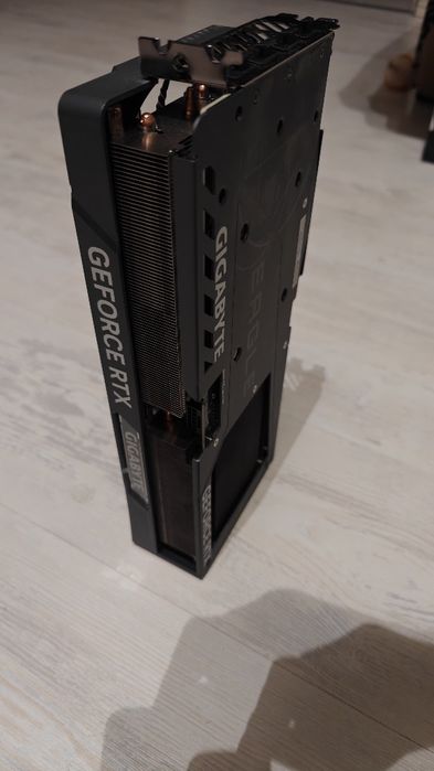 Gigabyte GeForce RTX 4070 ti EAGLE OC 12 GB 192 bit