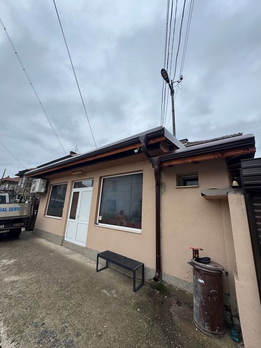 Покриви/Безшевни улуци/Обшивки