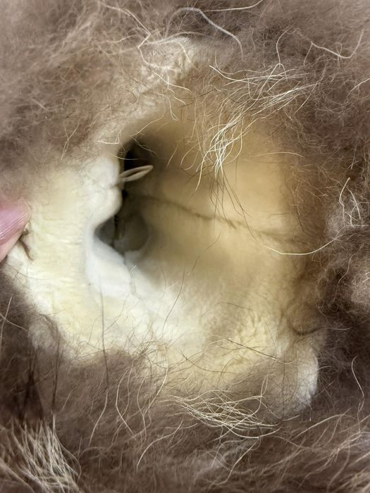 Апрески от велур с много топъл пух и косъм от лисица