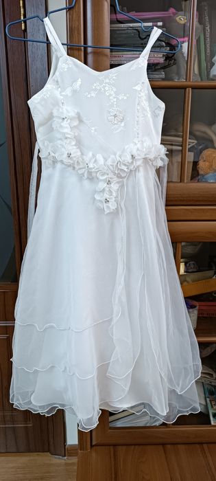 Продам разные детские платья