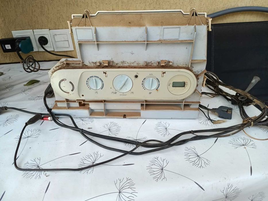 Tabloul electronic al unei centrale Beretta mynute 24