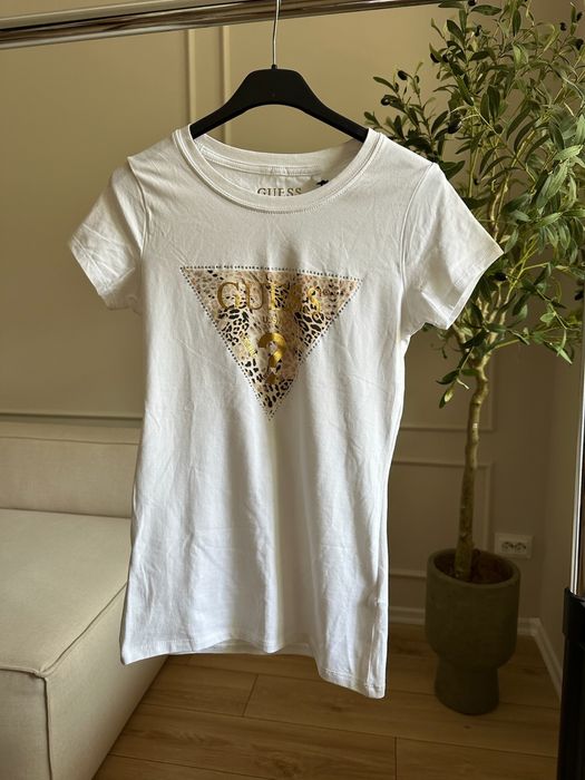 Тениска - GUESS - Нова