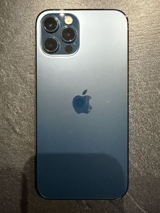 iphone 12 pro / син-мат