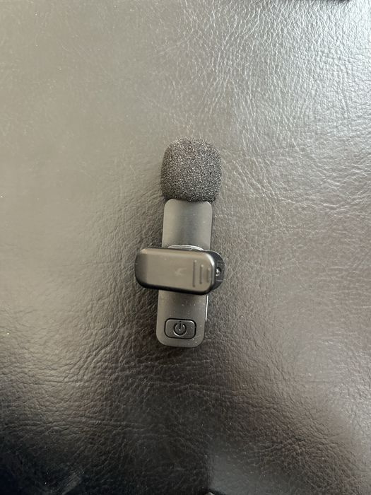 Петличка для iPhone