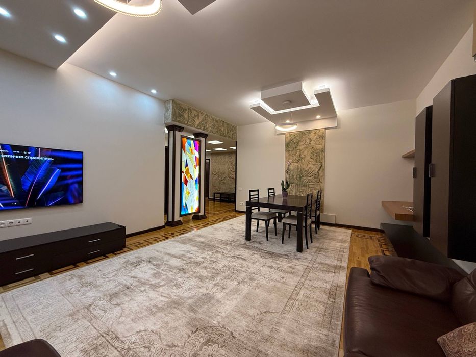 СРОЧНО! ПРОДАЁТСЯ 4/4/5
ЖК Gabus irish pub /1
Тарас Шевченко
 Мирабадс