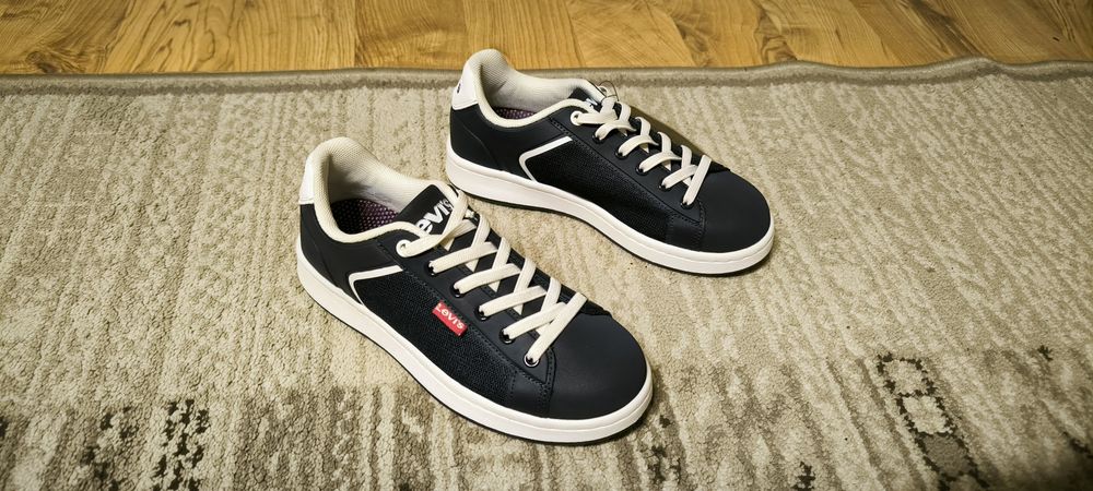 Pantofi Levis mar. 32