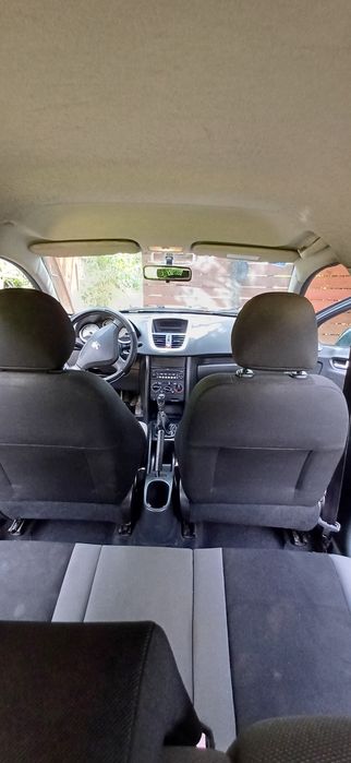 Пежо 207 бензин-газ Бартер