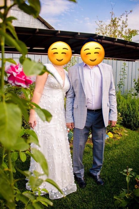 Продам платья