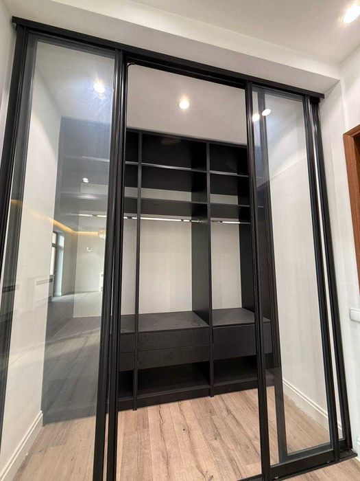 Новостройка Ц-2 Алайский продается 4х ком с ремонтом 212 кв.м