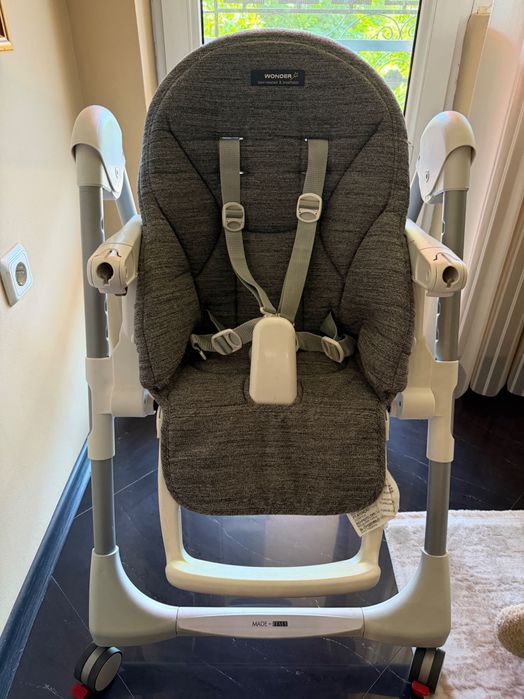 Детско столче за хранене Peg Perego