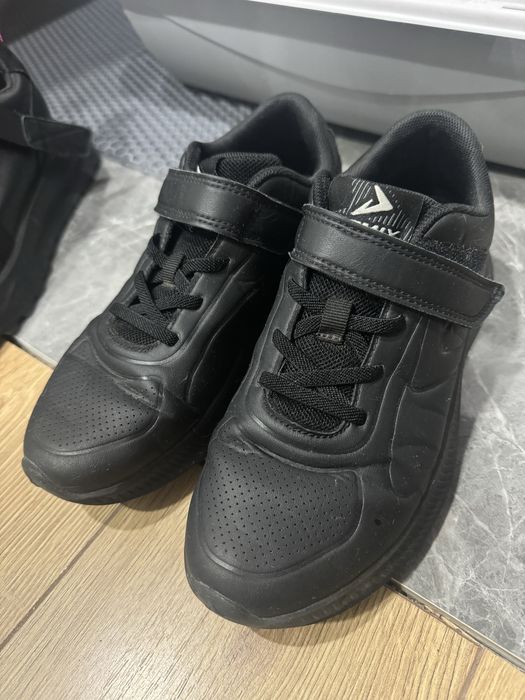 Крассовки для девочек