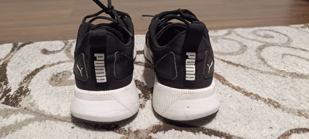 Papuci sport negri Puma