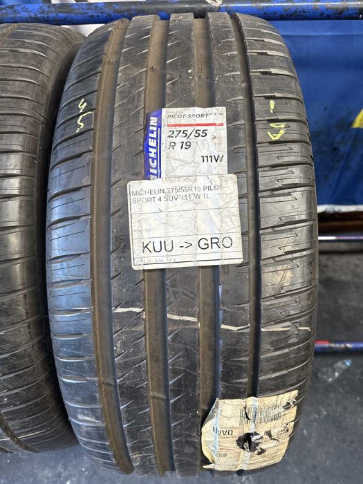 275/55/19 111W Michelin