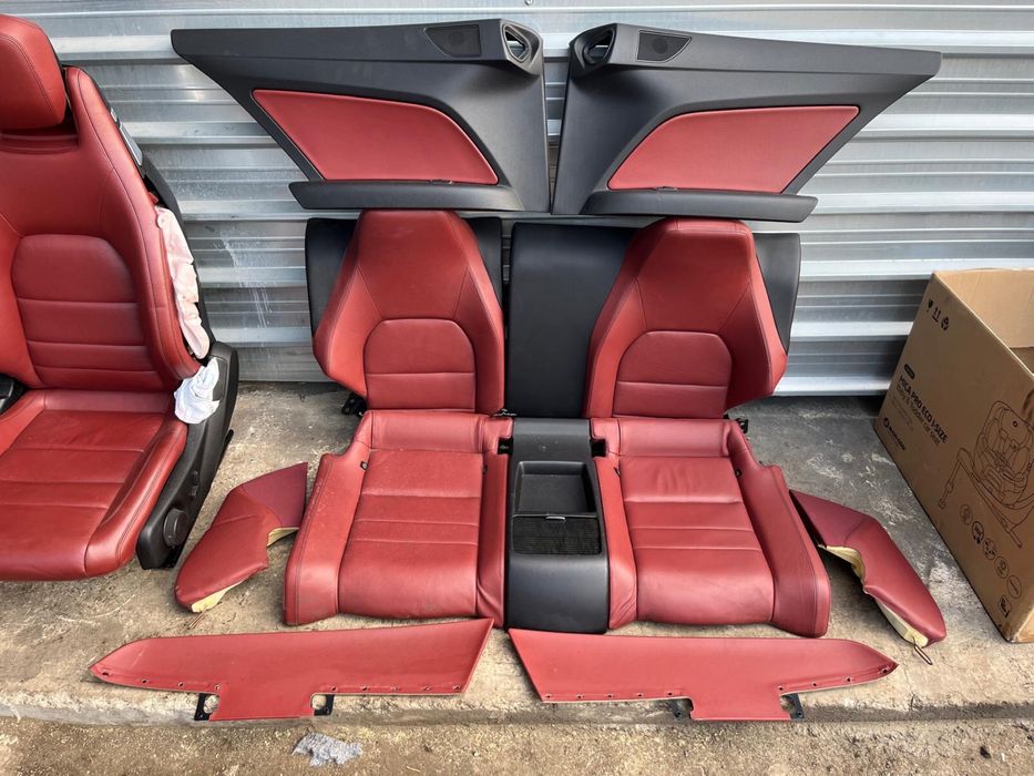 Салон за Mercedes-Benz W207 купе червен подгрев ном 199